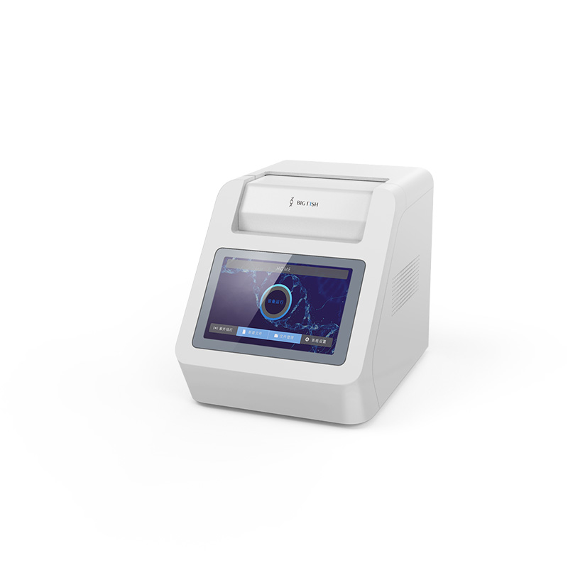Fluorescenční kvantitativní PCR analyzátor v reálném čase